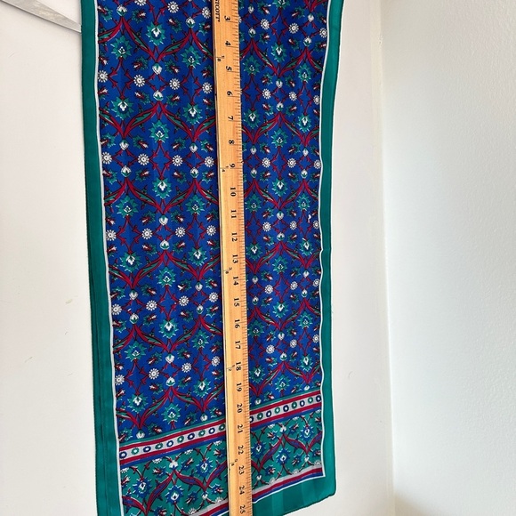 Vintage scarf - Picture 3 of 5